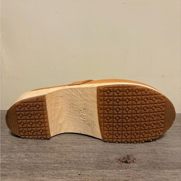 Lotta From Stockholm Elsa Classic Clogs in Natural Leather - Picture 12 of 12